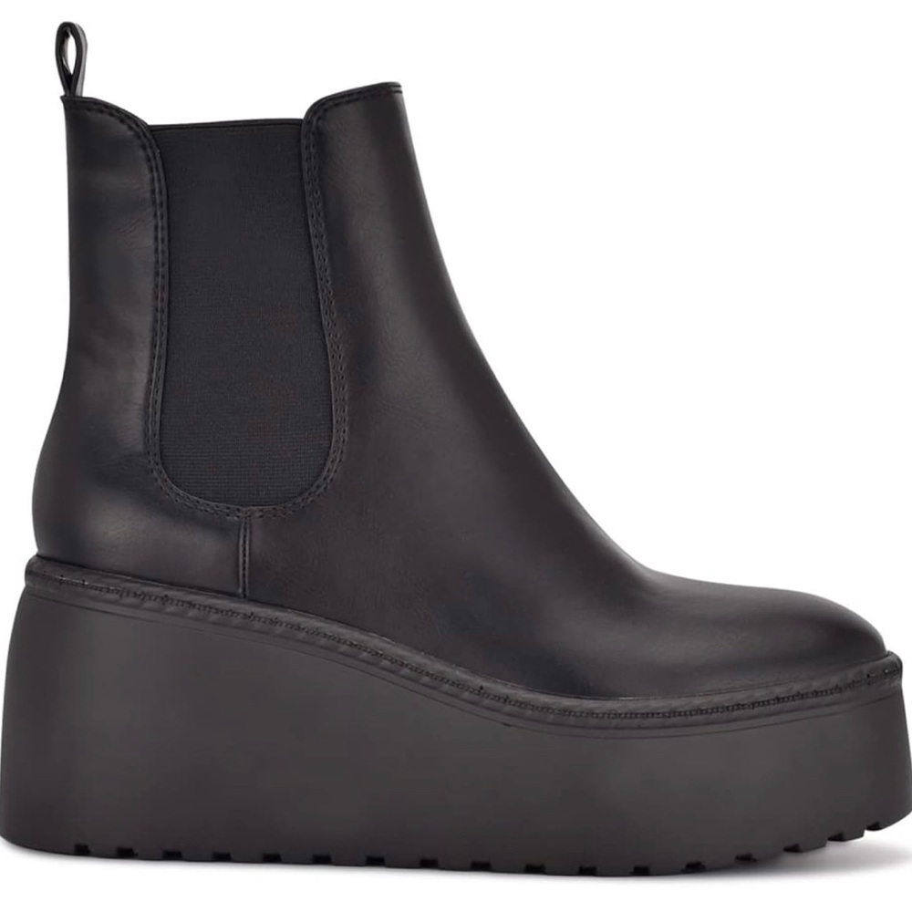 Nine West Henrita 3 Black Ankle Booties with Platform Sole